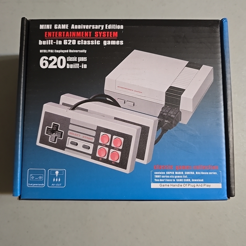 Classic Retro Console with Controllers - White and Black